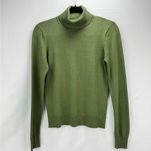 August Silk Women’s Olive Green M Silk Blend Turtleneck Sweater Pullover